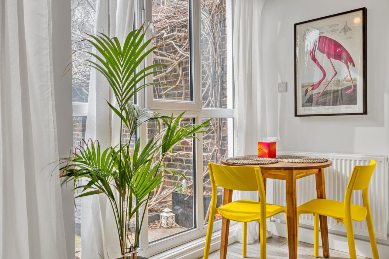 Homely 1Bed Apartment Vauxhall London Kültér fotó