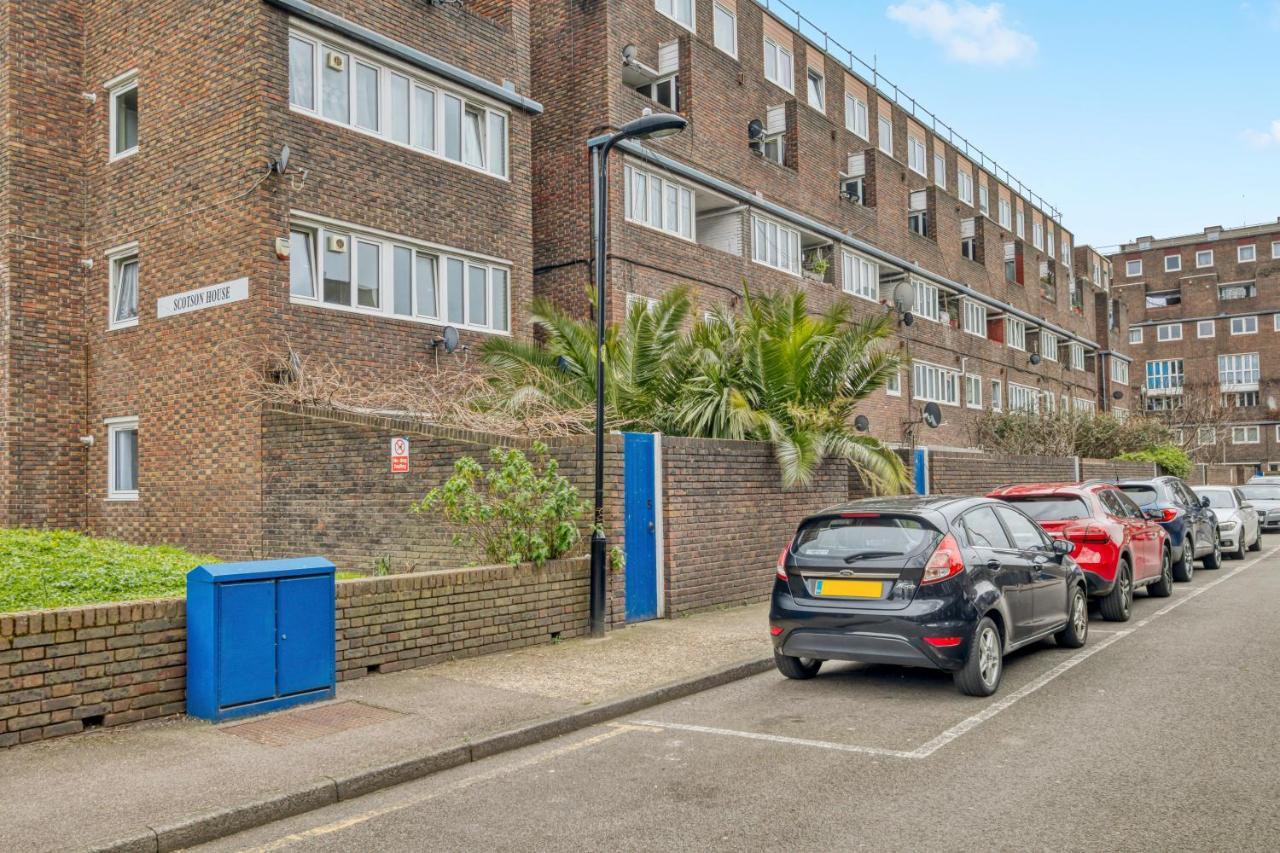 Homely 1Bed Apartment Vauxhall London Kültér fotó